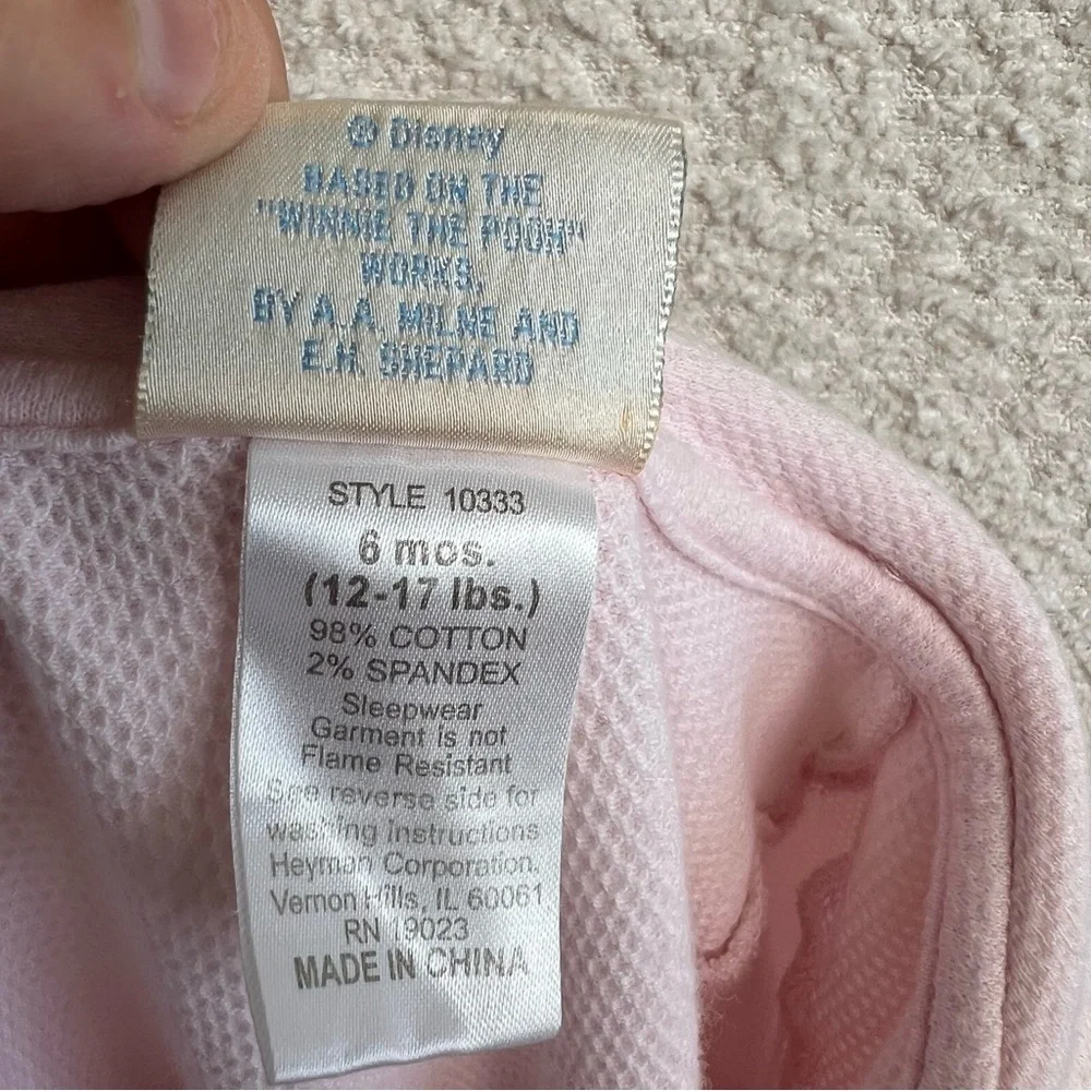 Classic Pooh Vintage 90s Pink Winnie The Pooh One Piece Pajamas‎ Size 6 Months
